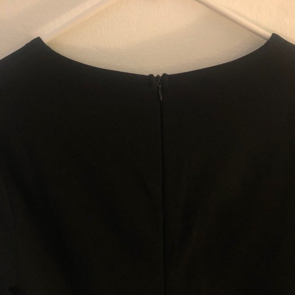 Black flounce sleeve midi dress - Picture 3 of 4